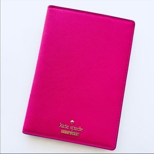 NWOT ✨ Kate Spade ♠️ Passport Cover